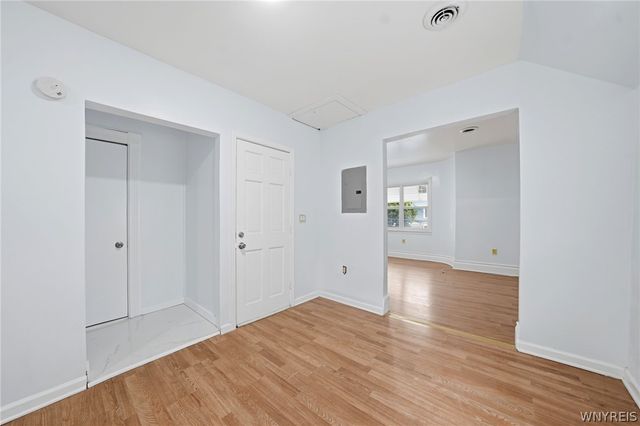 262 Sumner Place, Buffalo, NY 14211