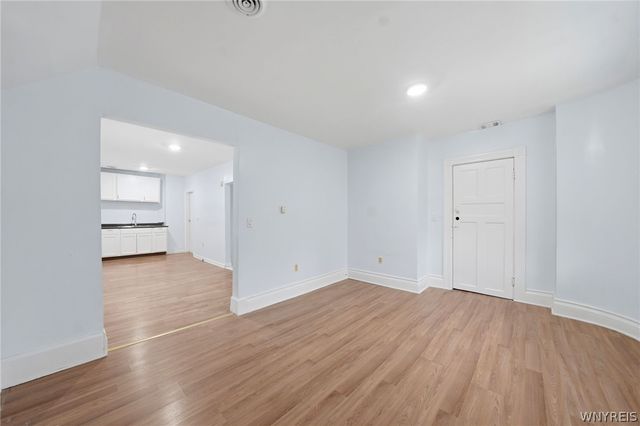 262 Sumner Place, Buffalo, NY 14211