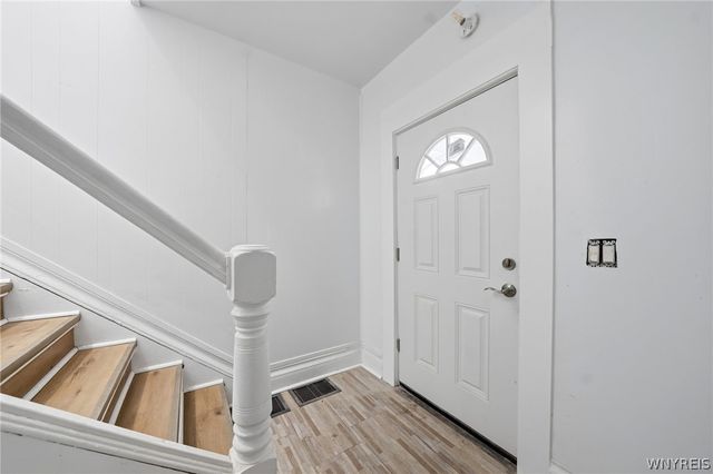 262 Sumner Place, Buffalo, NY 14211
