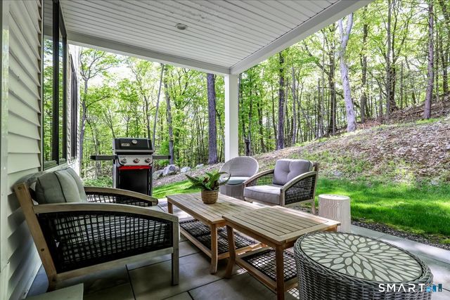 38 Hickory Lane, Ridgefield, CT 06877