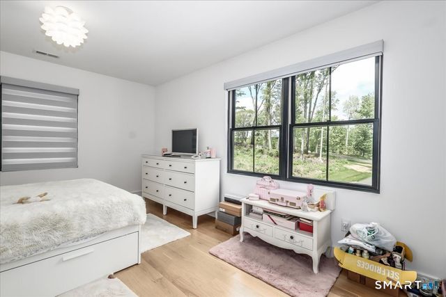 38 Hickory Lane, Ridgefield, CT 06877