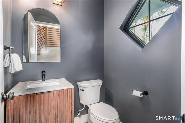 38 Hickory Lane, Ridgefield, CT 06877