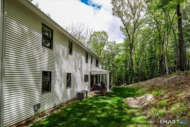 38 Hickory Lane, Ridgefield, CT 06877