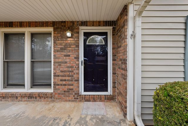 4507 North Oaks Drive, Columbus, GA 31909