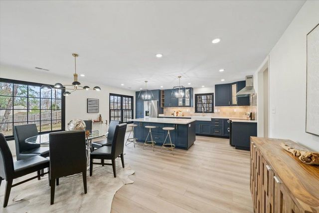 7944 DOVIE LN, Germantown, TN 38138