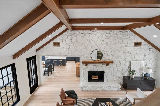 7944 DOVIE LN, Germantown, TN 38138