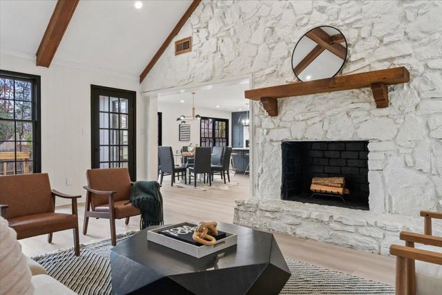 7944 DOVIE LN, Germantown, TN 38138