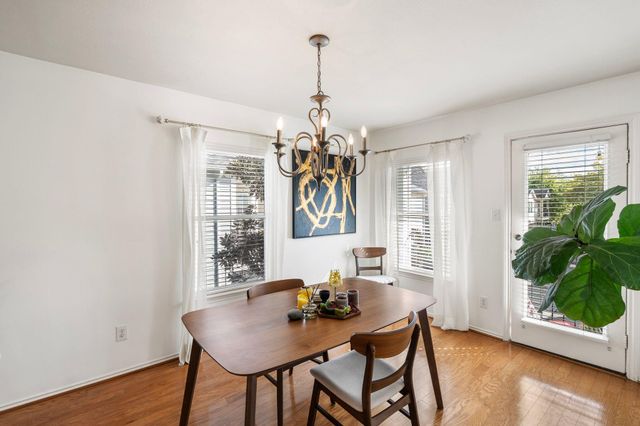 1425 W 26th Street A, Houston, TX 77008