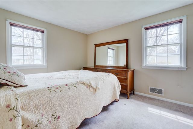 139 Camille Drive, Greece, NY 14612