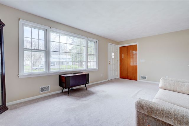 139 Camille Drive, Greece, NY 14612