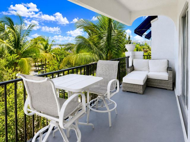 255 NE 3rd Avenue 2403, Delray Beach, FL 33444
