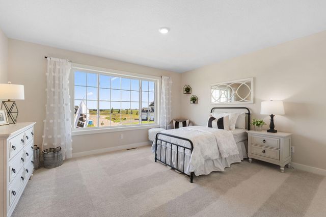 19533 Hamburg Avenue, Lakeville, MN 55044