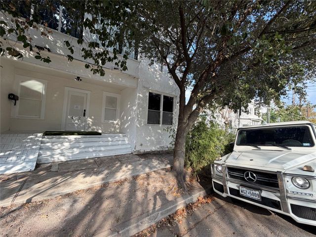 402 Hyde Park Boulevard 4, Houston, TX 77006