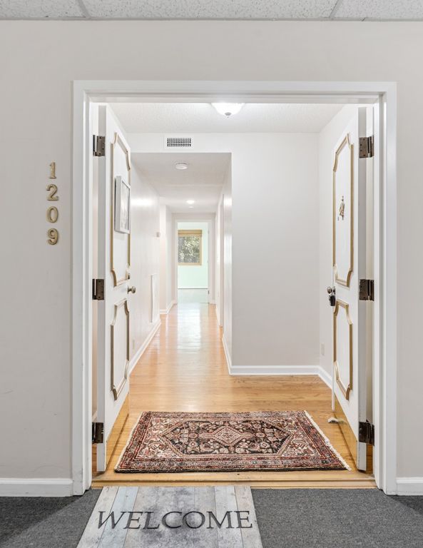200 Sanders Ferry Rd Apt 1209, Hendersonville, TN 37075