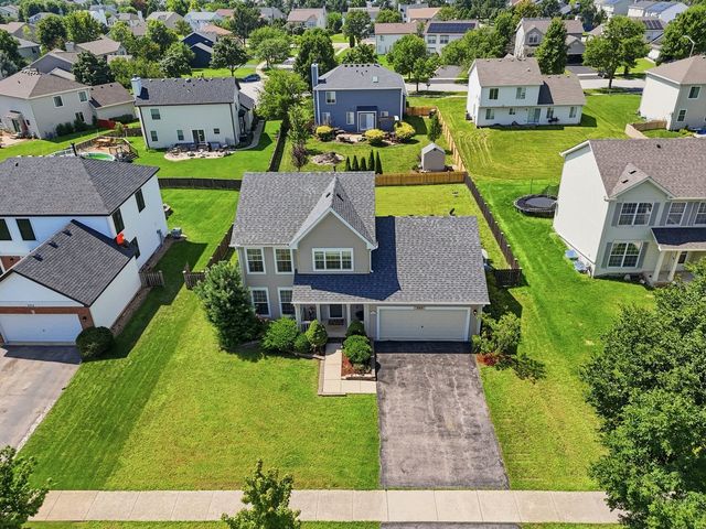 390 Deering Lane, Bolingbrook, IL 60440