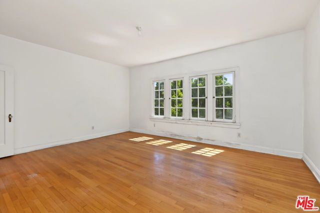 462 S McCadden Place, Los Angeles, CA 90020