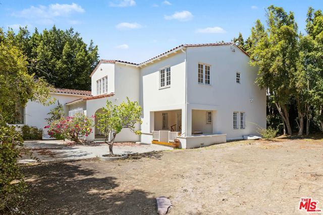 462 S McCadden Place, Los Angeles, CA 90020