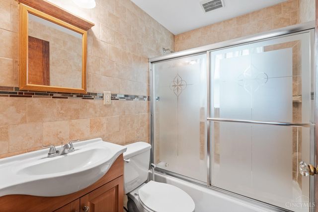 8360 Beech Avenue, Sycamore Twp, OH 45236