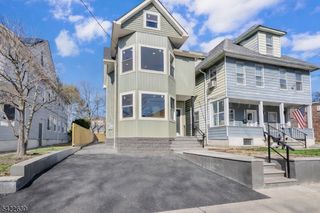 249 Hillside Ave, Leonia Boro, NJ 07605