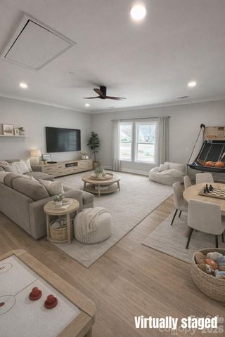 7159 Moss Point Drive, Charlotte, NC 28277