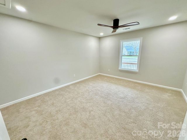 7159 Moss Point Drive, Charlotte, NC 28277