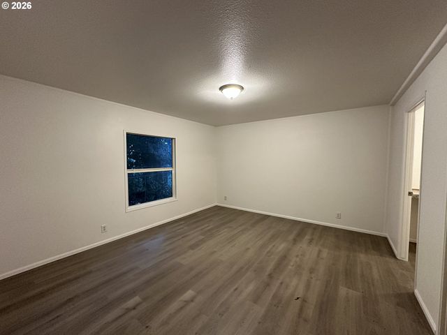 8720 Se CLATSOP St, Happy Valley, OR 97086