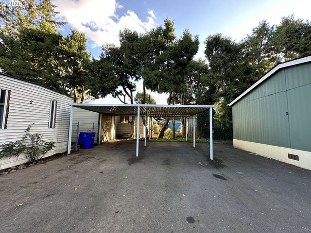 8720 Se CLATSOP St, Happy Valley, OR 97086