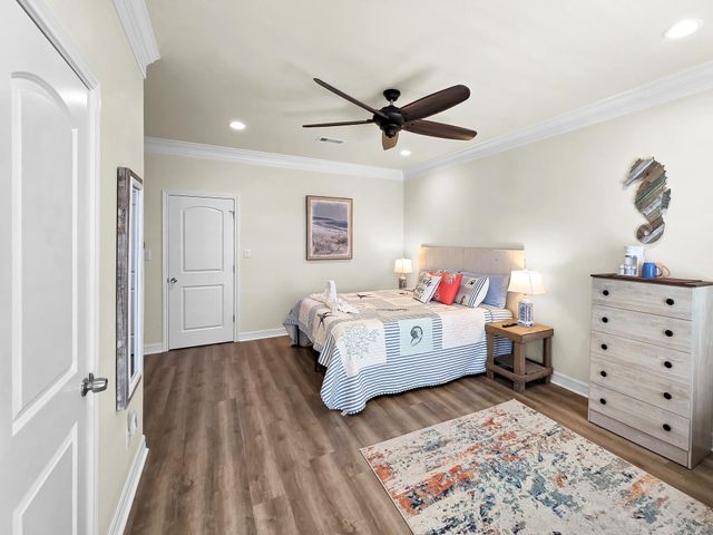 873 Townsend Drive, Crystal Beach, TX 77650