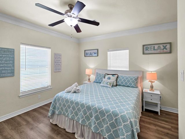 873 Townsend Drive, Crystal Beach, TX 77650