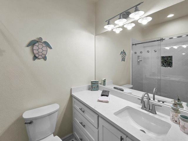 873 Townsend Drive, Crystal Beach, TX 77650