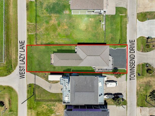 873 Townsend Drive, Crystal Beach, TX 77650