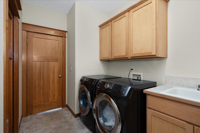 7614 N G St, Spokane, WA 99208