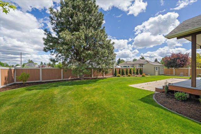 7614 N G St, Spokane, WA 99208