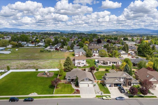 7614 N G St, Spokane, WA 99208