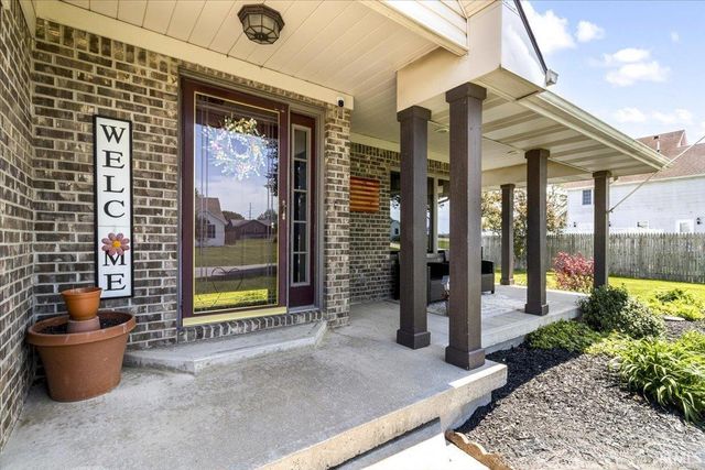 411 Maryland Street, Parker City, IN 47368