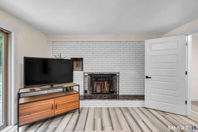 177 Goose Lane, Tolland, CT 06084