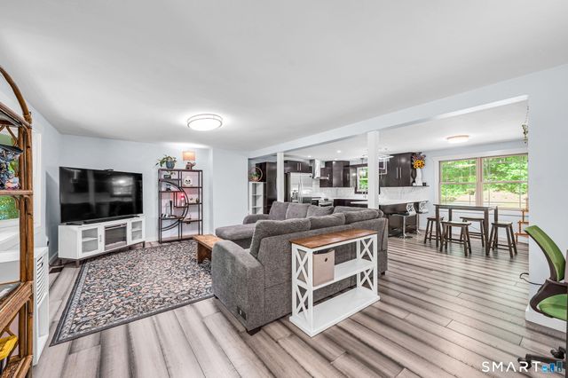 177 Goose Lane, Tolland, CT 06084