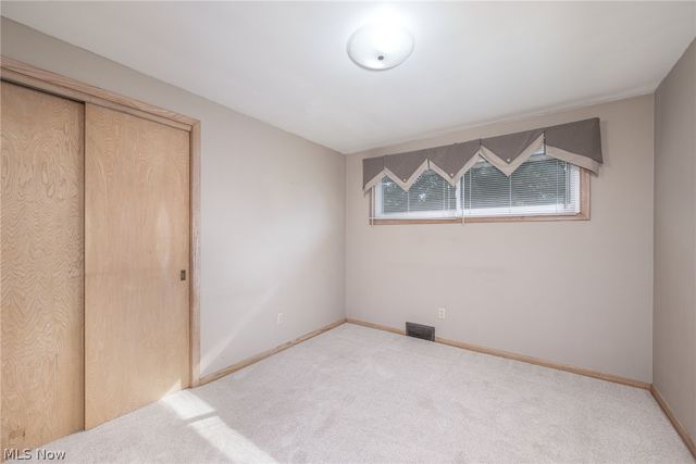 5665 Echodell Avenue NW, North Canton, OH 44720