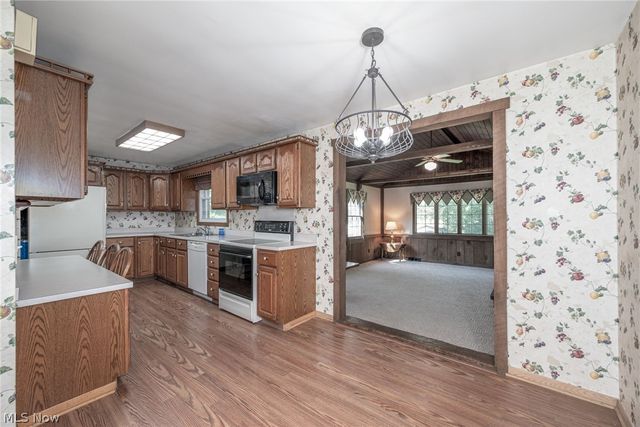 5665 Echodell Avenue NW, North Canton, OH 44720