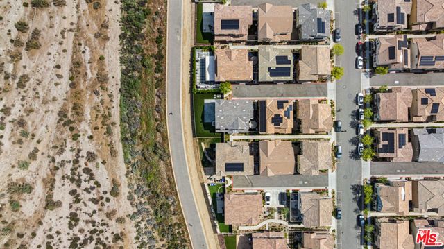 17105 Zion Drive, Canyon Country, CA 91387