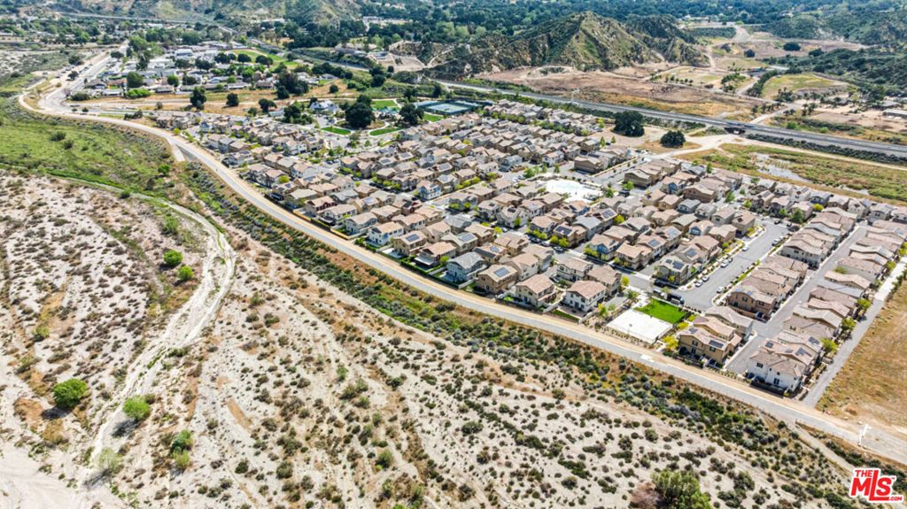 Image 40 of property listing at 17105 Zion Drive, Canyon Country, CA 91387