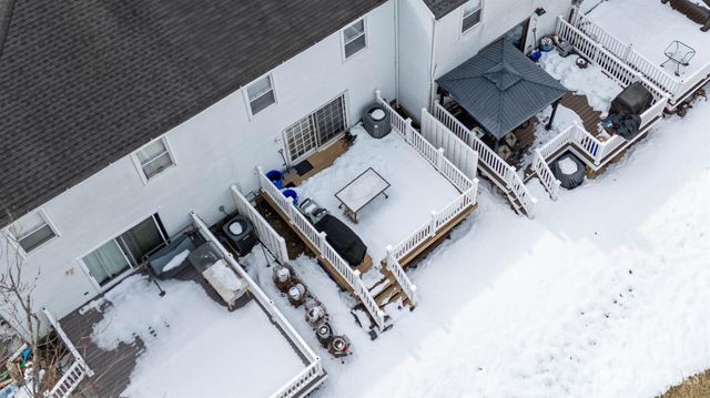 21 Rosewood Court, Sayreville, NJ 08872