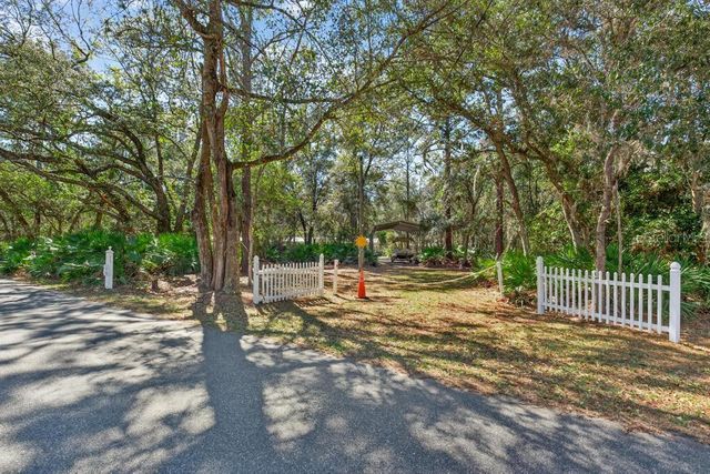8321 HARDWOOD LANDING ROAD, St Augustine, FL 32092