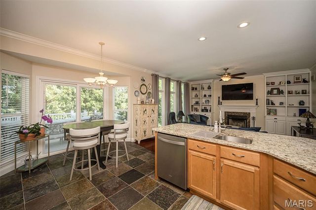 565 Vista Hills Court, Eureka, MO 63025