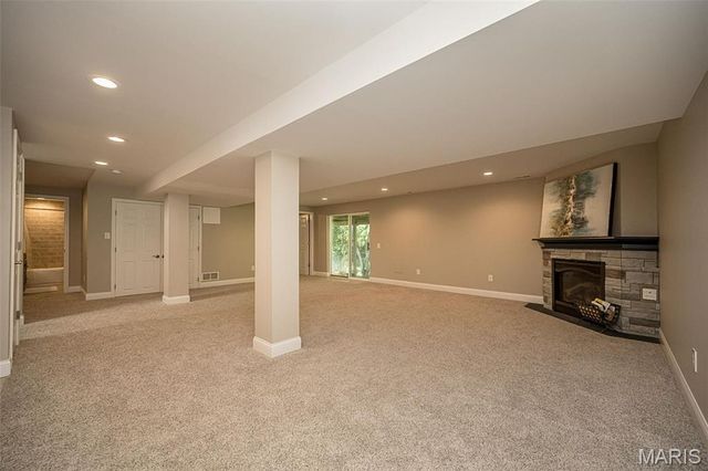 565 Vista Hills Court, Eureka, MO 63025