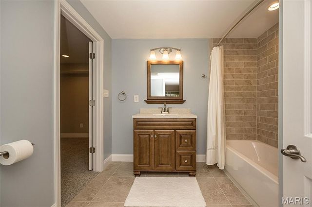 565 Vista Hills Court, Eureka, MO 63025