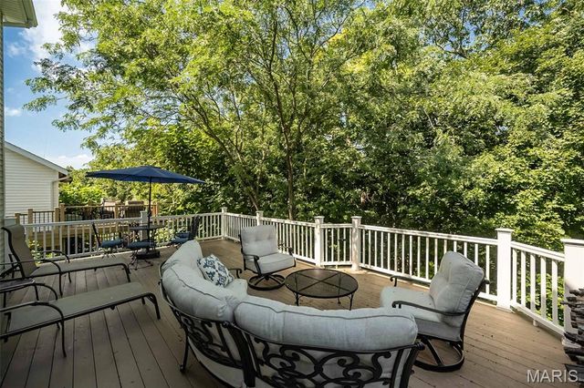 565 Vista Hills Court, Eureka, MO 63025