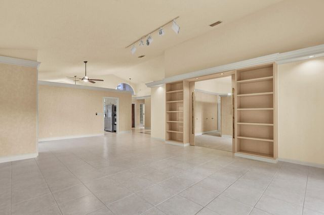 12751 Touchstone Place, Palm Beach Gardens, FL 33418