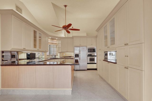 12751 Touchstone Place, Palm Beach Gardens, FL 33418