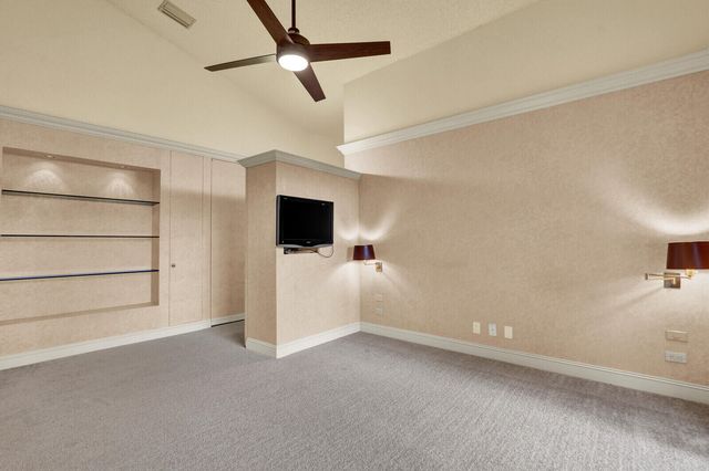 12751 Touchstone Place, Palm Beach Gardens, FL 33418